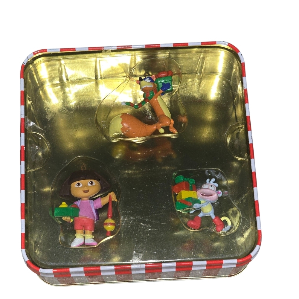 2003 Dora The Explorer Christmas Ornament Set of 3 Carlton Cards Tin Dora Boots - Picture 3 of 4